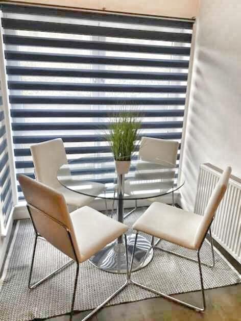 2 Bed City Centre Apt, Free Parking - Albert Clock, Customs House Belfast Dış mekan fotoğraf